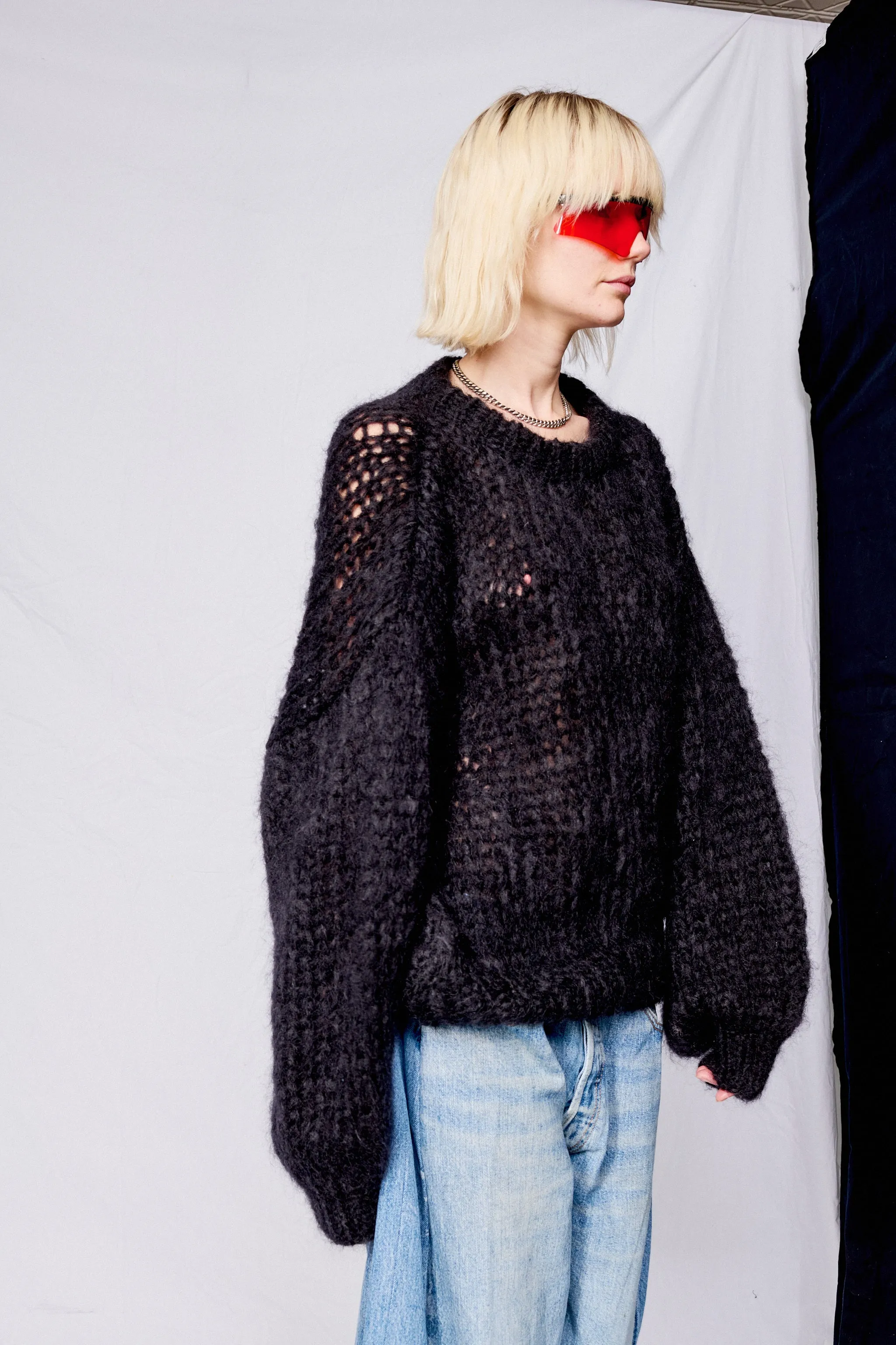 Black Pullo Sweater