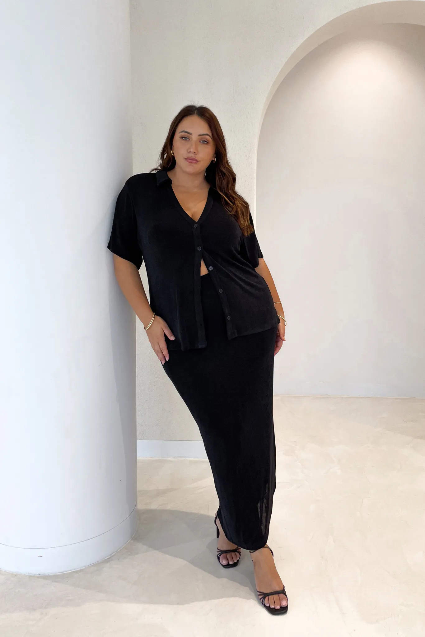 SOLA SKIRT BLACK